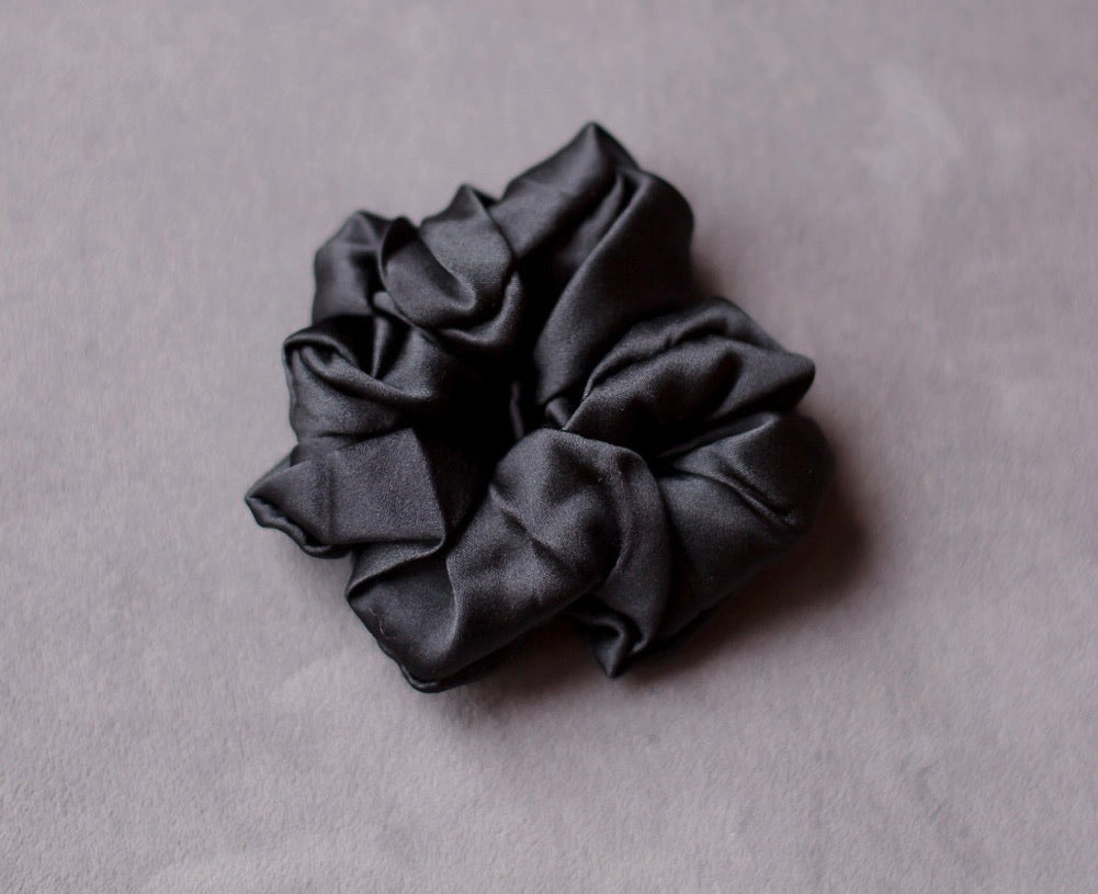MULBERRY SILK SCRUNCHIES