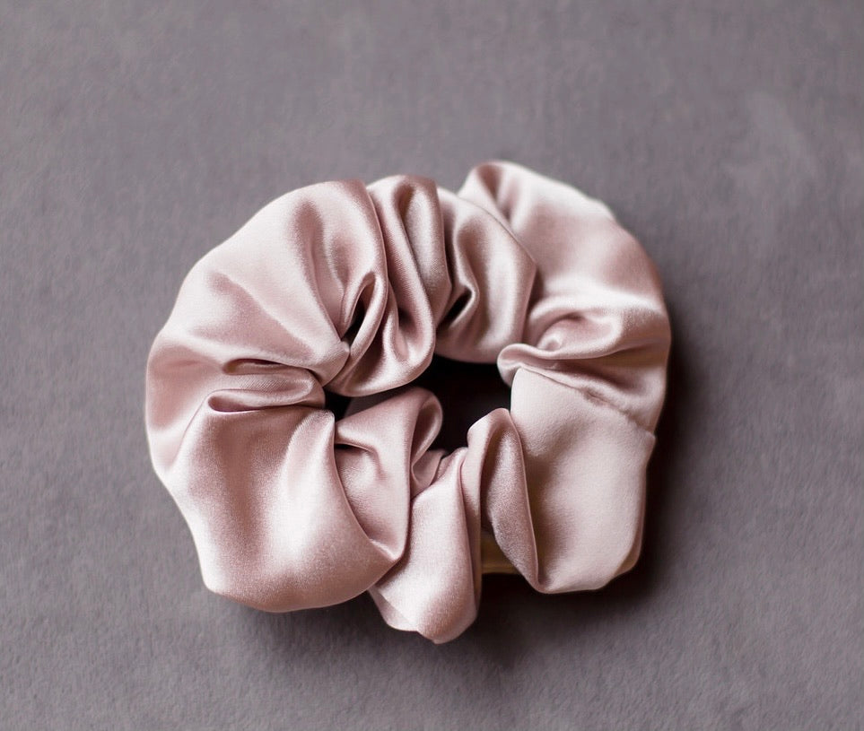 MULBERRY SILK SCRUNCHIES